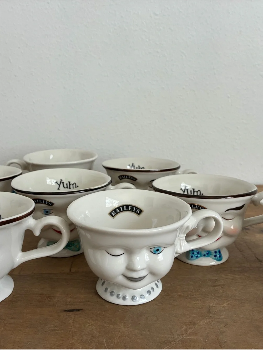 Baileys White Wink Face Teacup and Creamer Set 8 boy or girl